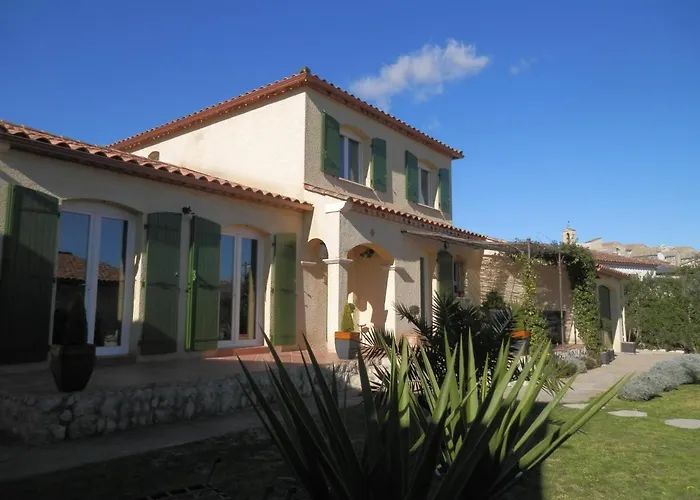 L'oliva بيت ضيافة كالفيسون